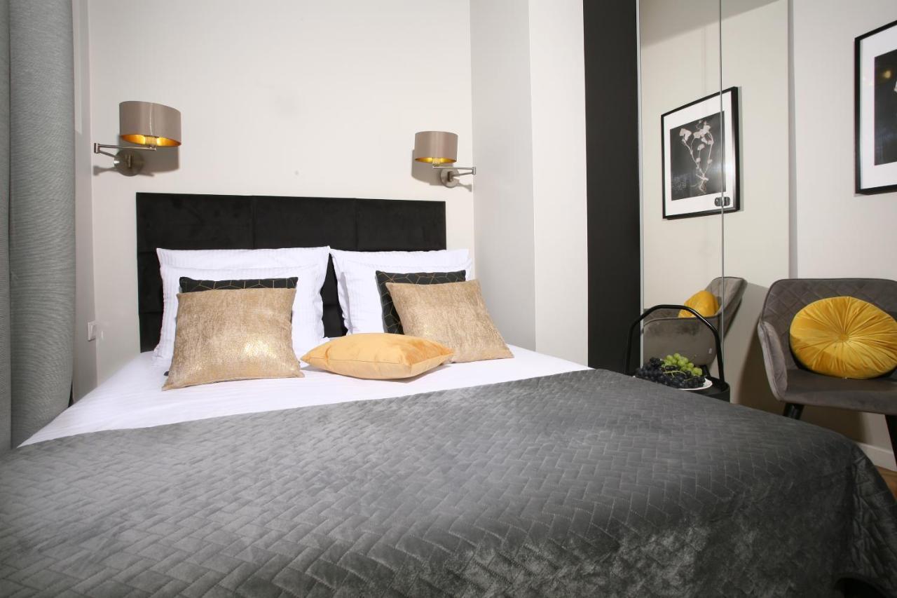 Gem Apartment By Castle Cracovia Esterno foto