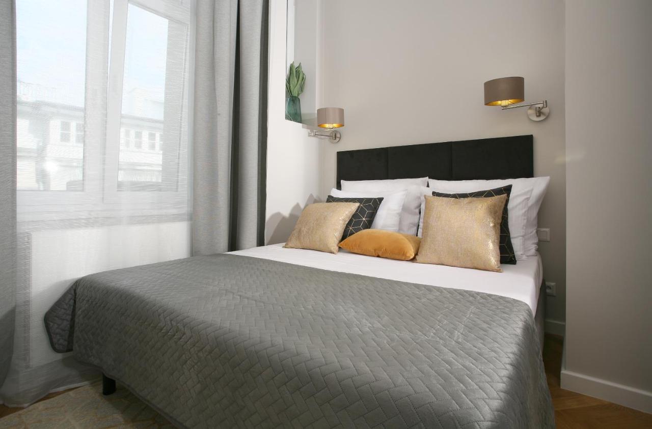 Gem Apartment By Castle Cracovia Esterno foto